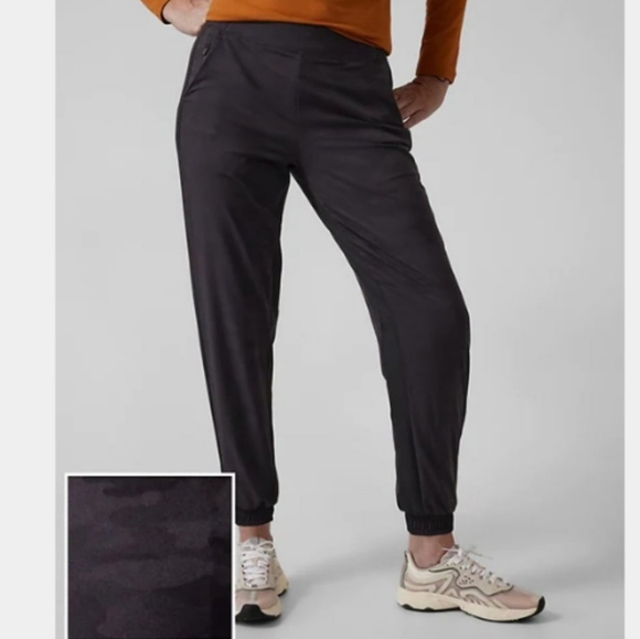 Athleta Brooklyn Camo Textured Active Joggers - Picture 1 of 16